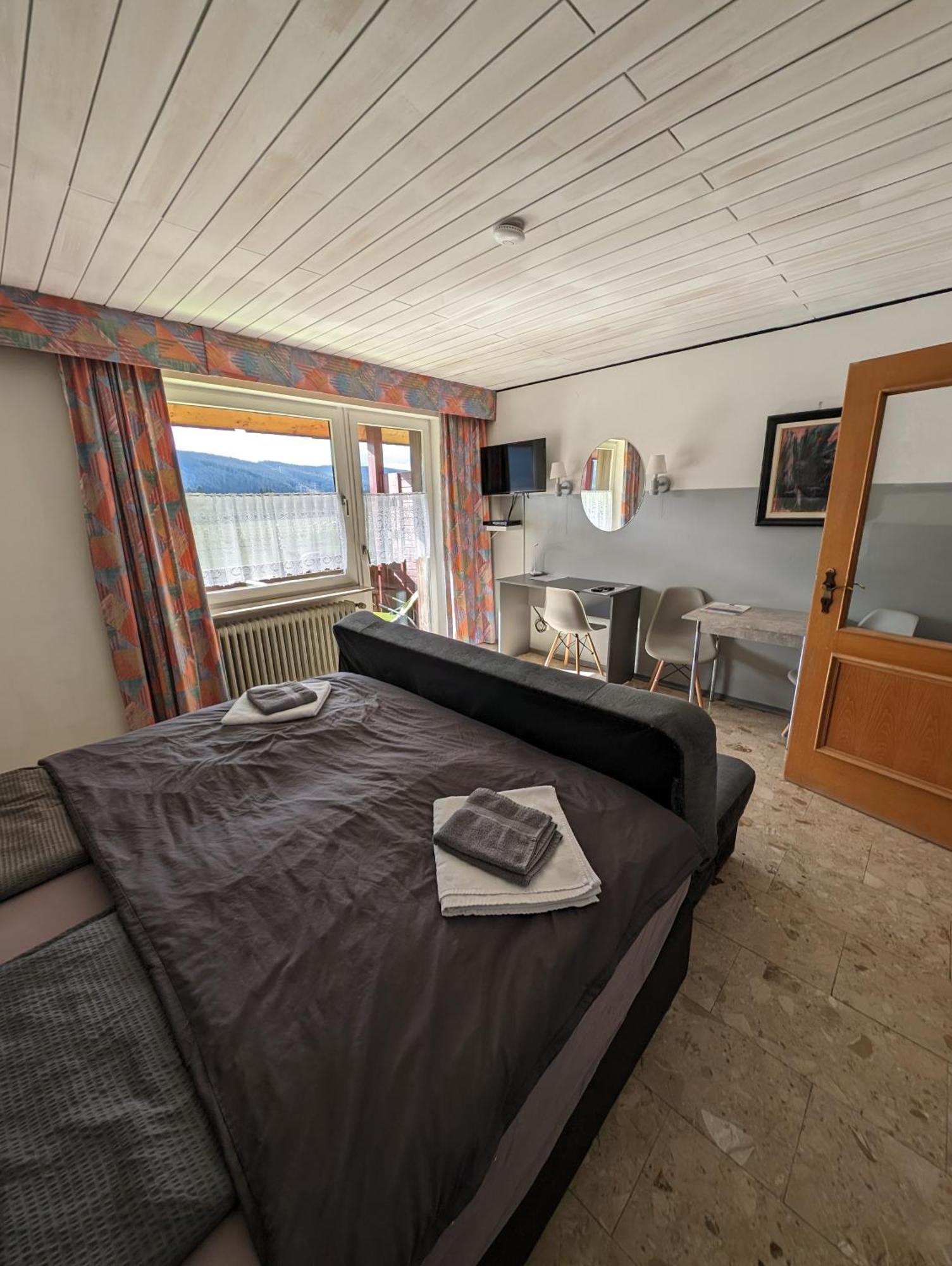 B Und B Titisee Hotel Sonnenmatte Nahe Badeparadies Buitenkant foto